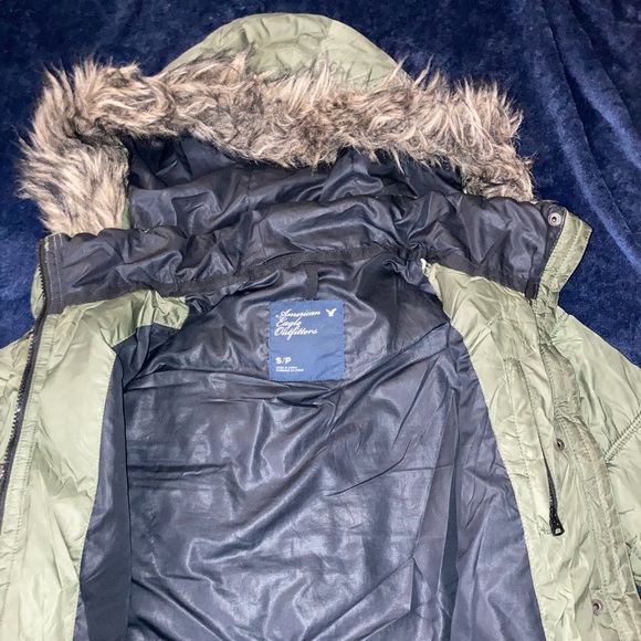 American Eagle Outfitters Olive Green winter coat, small, used - Picture 3 of 7